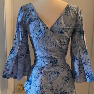 Carolina Herrera Boat-Neck 3/4-Peplum Floral-Print Poplin Blouse. SIZE: 2.